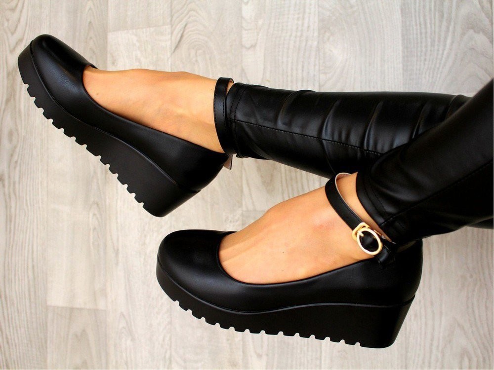 Туфли кожаные черные женские